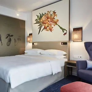 Hyatt Regency מלון